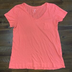 ✅ Joe Fresh coral v neck casual tee shirt with small pocket EUC